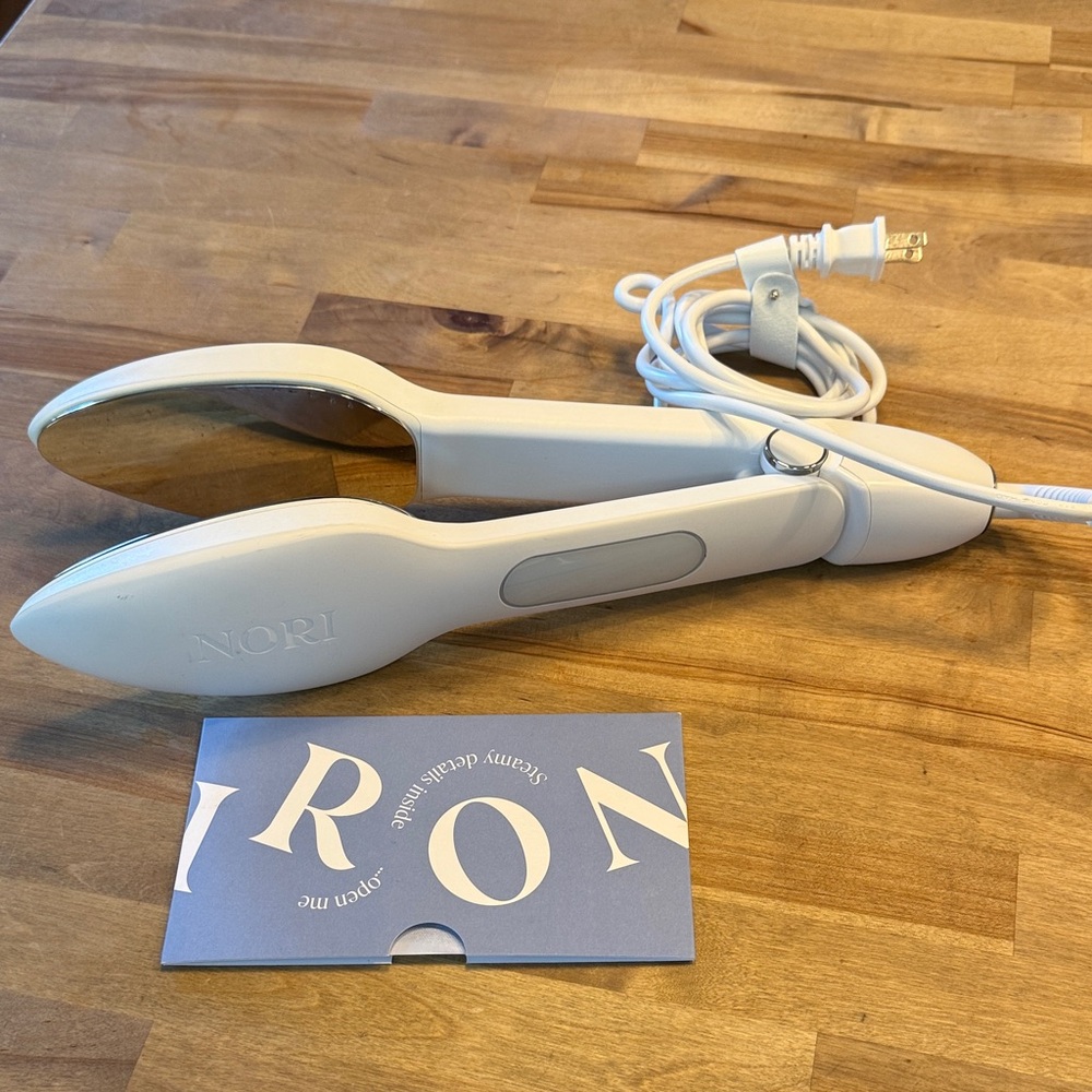 The Nori Press steam iron